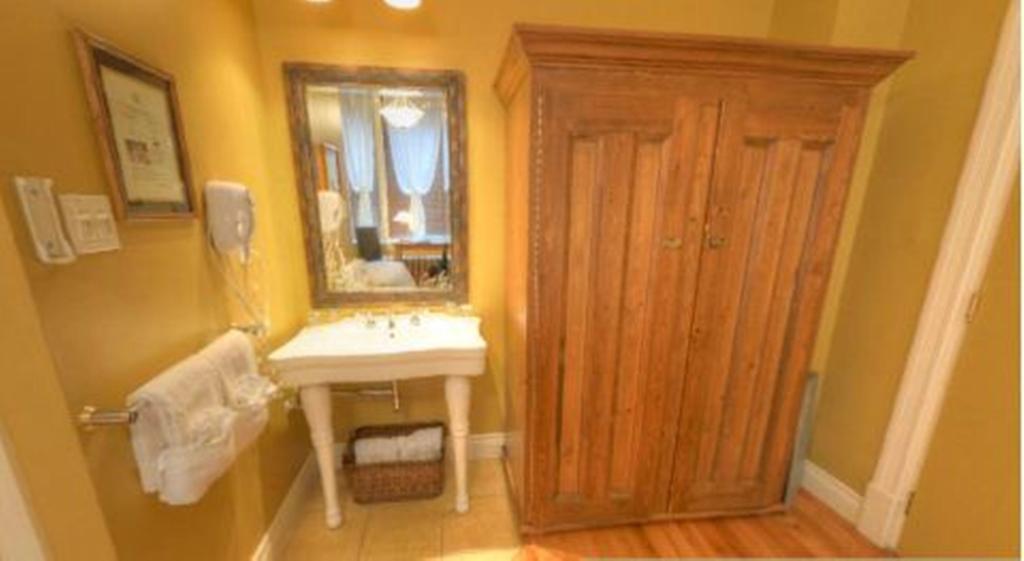 Hotel Ermitage ケベックシティ 部屋 写真