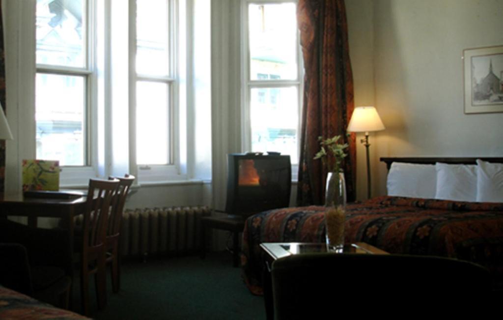 Hotel Ermitage ケベックシティ エクステリア 写真